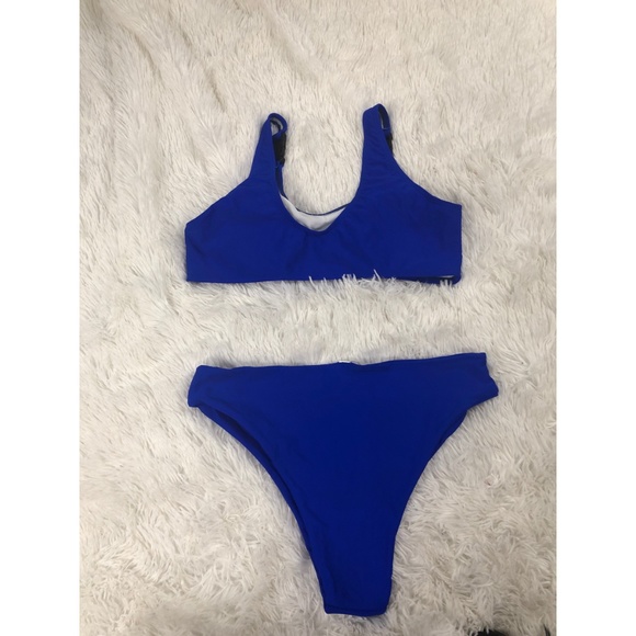 WOMEN'S TWO PIECE CUT OUT TWO PIECE BATHIN SUIT - Picture 4 of 4